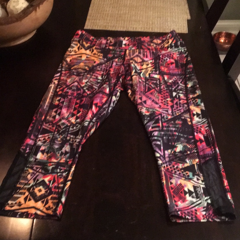 Womens Reebok legging capris size small